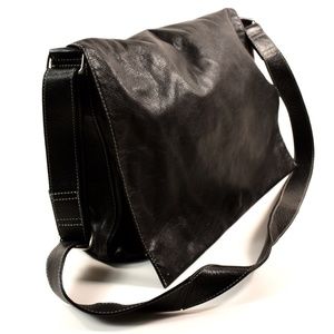 ISO! kenneth cole vento black messenger bag aso rory gilmore